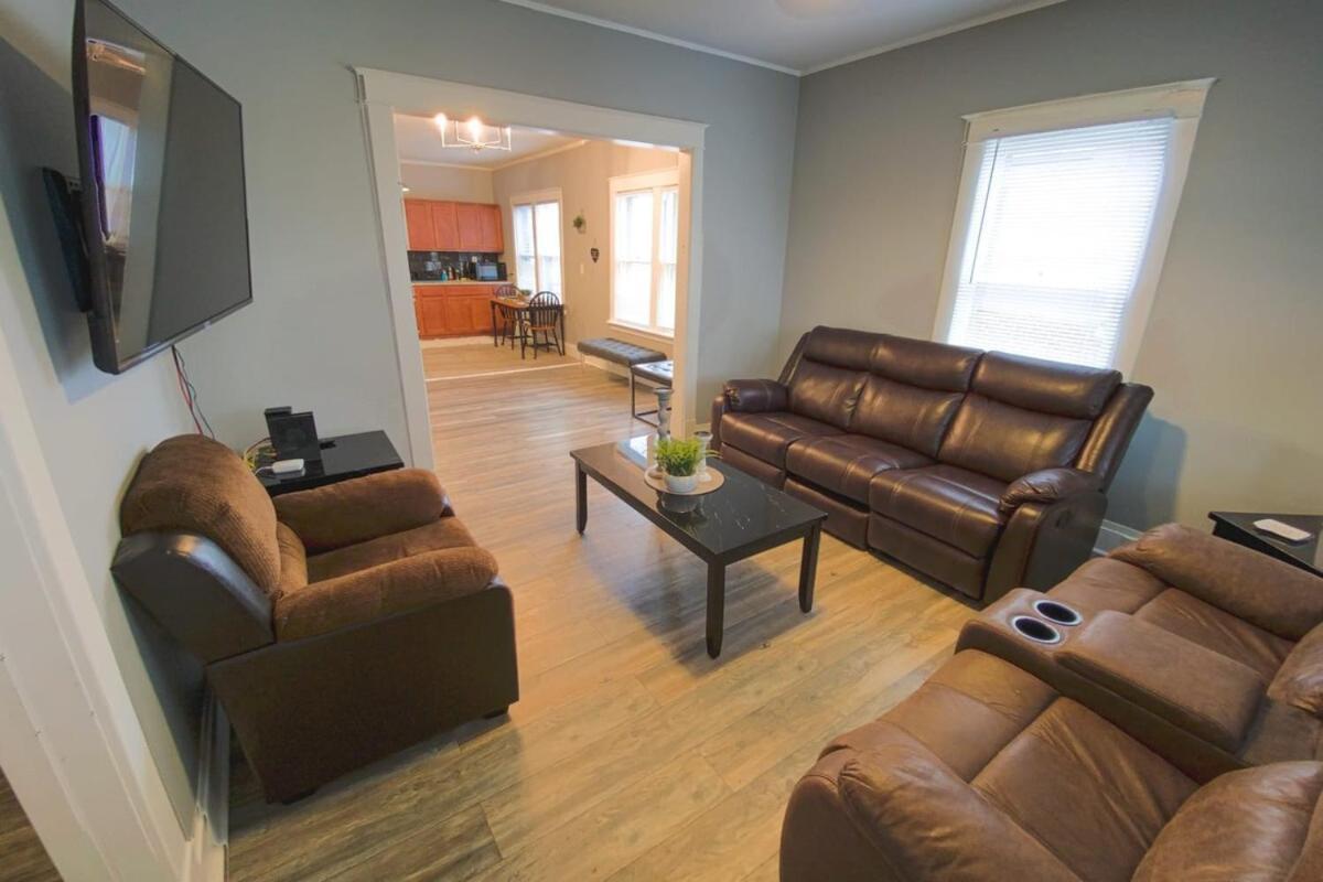 Large 6Br, 2 Bath In Niagara Falls Ngoại thất bức ảnh